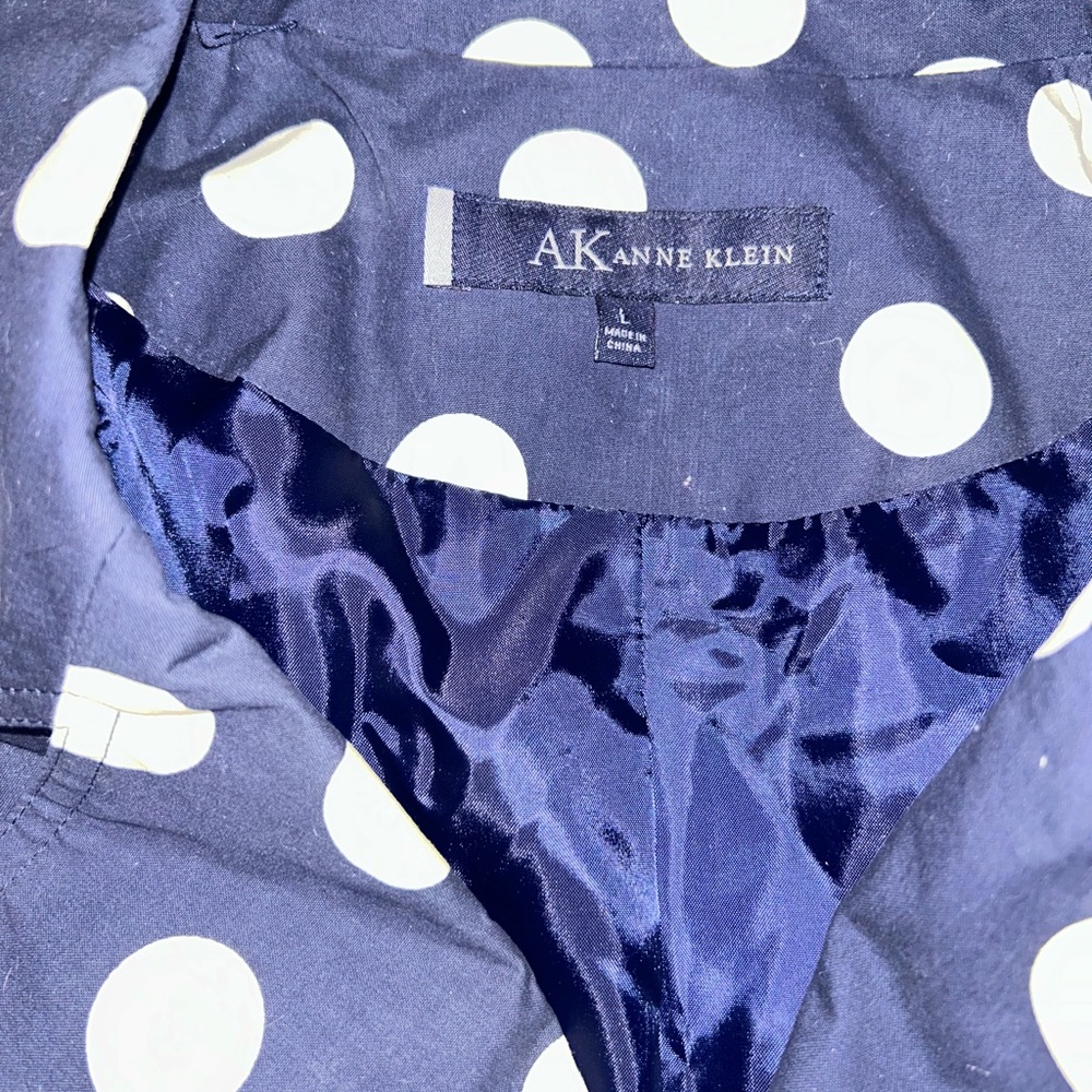 ANNE KLIEN MAYBE RAINCOAT?  IVE NEVER WORN IT PURCHASED AT NORDSTROM,BRASS PLUM